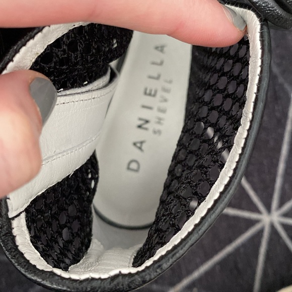 Nwot Daniella Shevel NOLA Black Leather Mesh Short Bootie Open Toe Bootie 37 - Picture 6 of 12